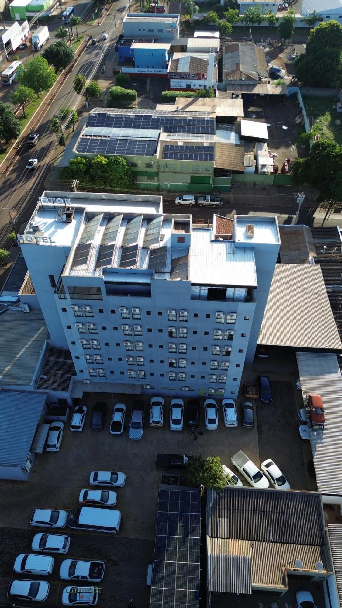 Turis Hotel Dourados Kültér fotó